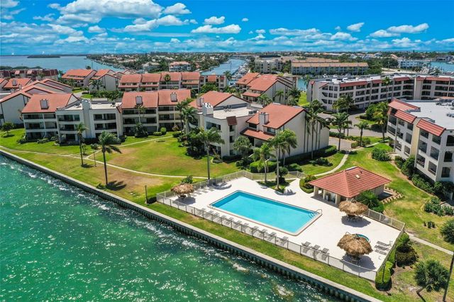 103 1ST STREET E 115, St Petersburg, FL 33715