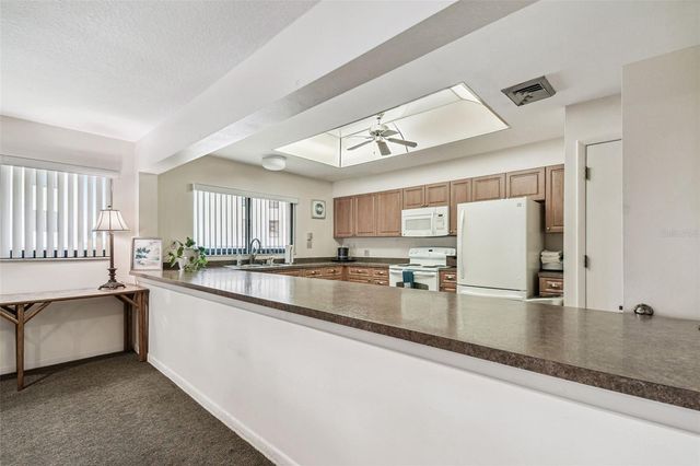 103 1ST STREET E 115, St Petersburg, FL 33715