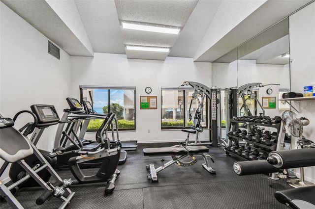 103 1ST STREET E 115, St Petersburg, FL 33715