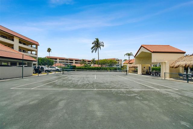 103 1ST STREET E 115, St Petersburg, FL 33715