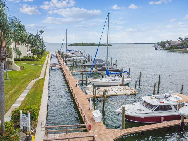 103 1ST STREET E 115, St Petersburg, FL 33715
