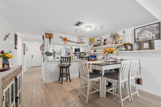 103 1ST STREET E 115, St Petersburg, FL 33715
