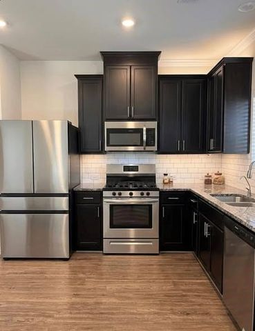 7123 Elgin Street, Pearland, TX 77584