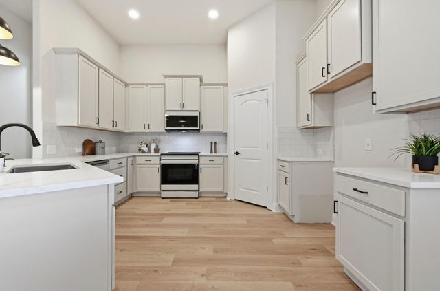 13009 Olivers WAY, Manchaca, TX 78652