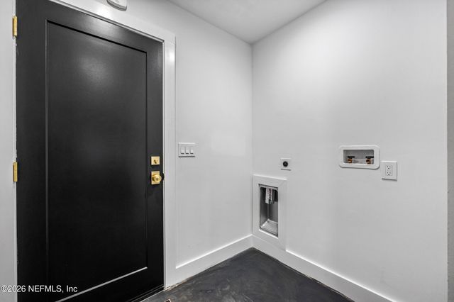 3865 SANDY SHORES Drive, Jacksonville, FL 32277