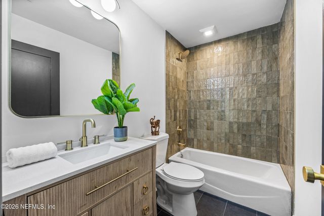 3865 SANDY SHORES Drive, Jacksonville, FL 32277