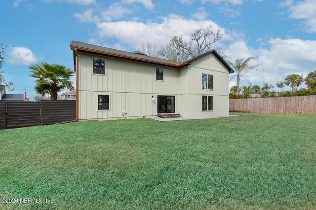 3865 SANDY SHORES Drive, Jacksonville, FL 32277