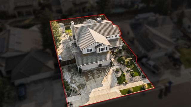 2518 Keats Avenue, Clovis, CA 93611