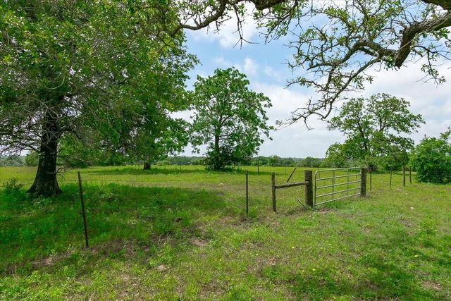 1890 Sandy Fork Road, Harwood, TX 78632
