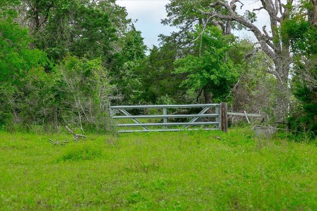 1890 Sandy Fork Road, Harwood, TX 78632