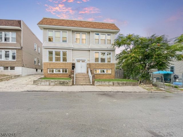 79 Patten Pl, Newark City, NJ 07112