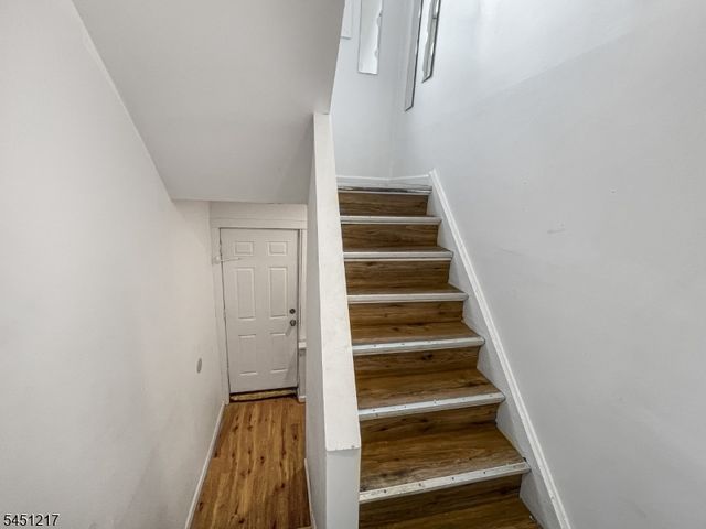 79 Patten Pl, Newark City, NJ 07112