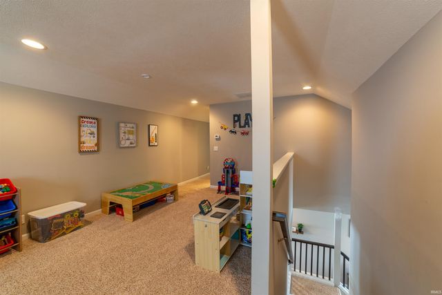 15341 Shakespeare Drive, Evansville, IN 47725