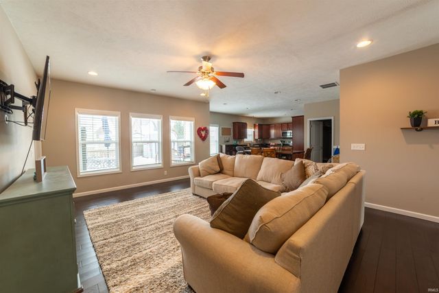 15341 Shakespeare Drive, Evansville, IN 47725