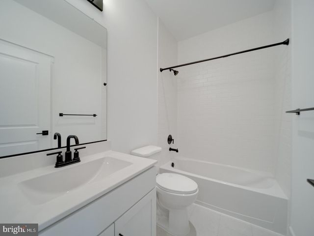 1805 SHOOKSTOWN RD, Frederick, MD 21702