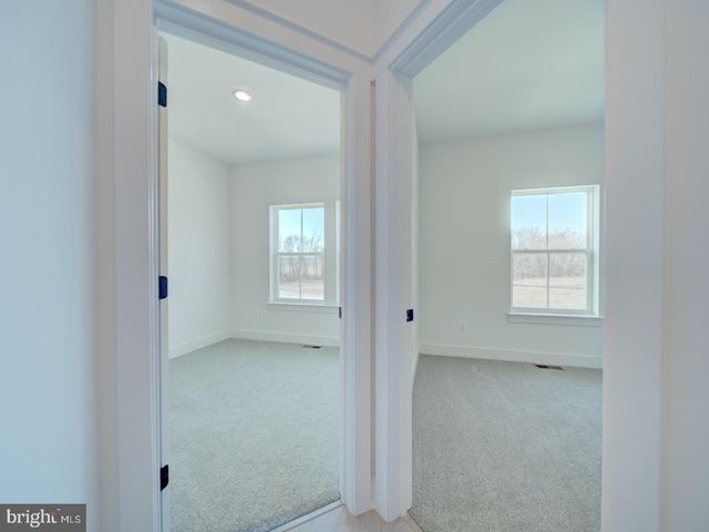 1805 SHOOKSTOWN RD, Frederick, MD 21702