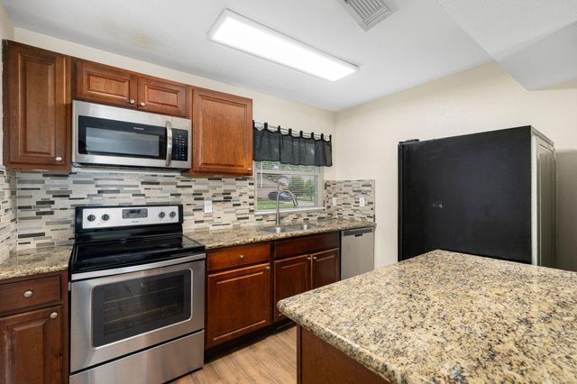 22723 Braken Carter Lane, Katy, TX 77449