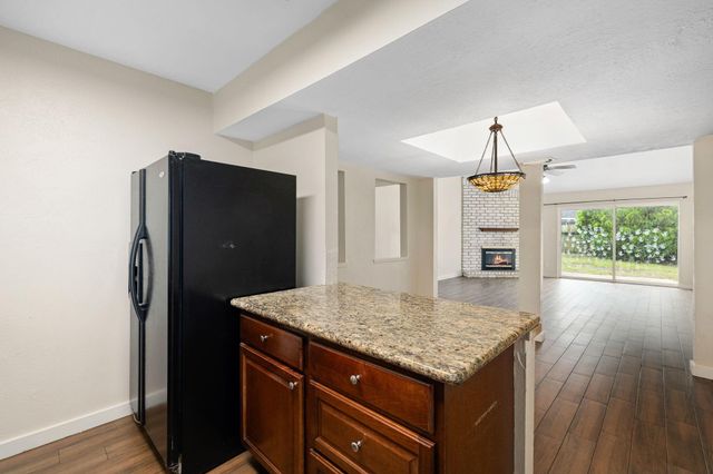 22723 Braken Carter Lane, Katy, TX 77449