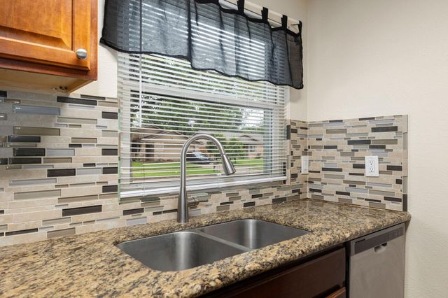 22723 Braken Carter Lane, Katy, TX 77449