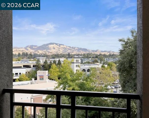 1800 Alma Ave 402, Walnut Creek, CA 94596