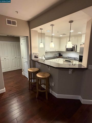 1800 Alma Ave 402, Walnut Creek, CA 94596