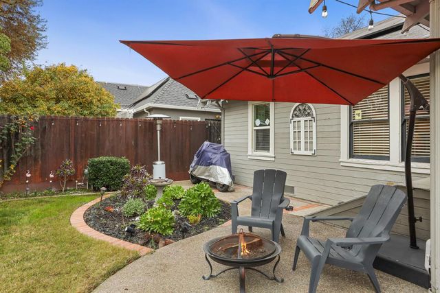 1120 W Walnut St, Stockton, CA 95203