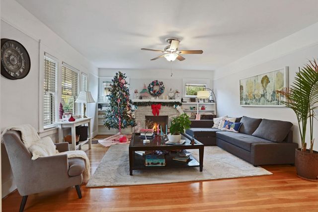 1120 W Walnut St, Stockton, CA 95203