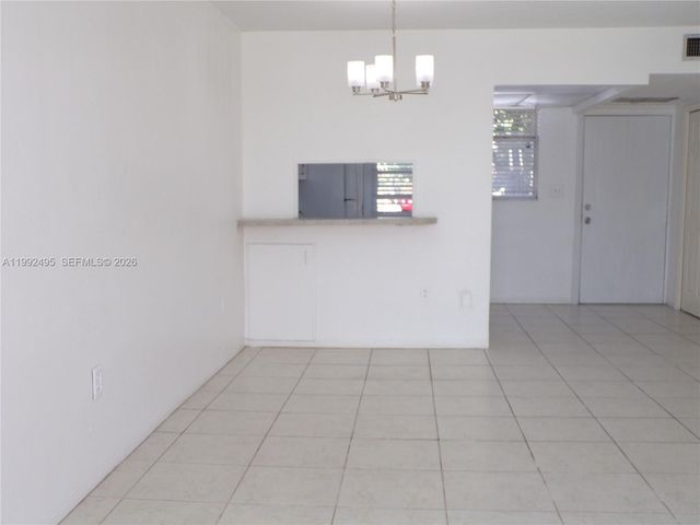 2920 Point East Dr N111, Aventura, FL 33160