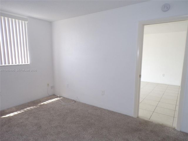 2920 Point East Dr N111, Aventura, FL 33160