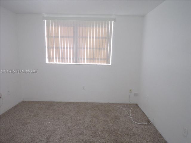 2920 Point East Dr N111, Aventura, FL 33160