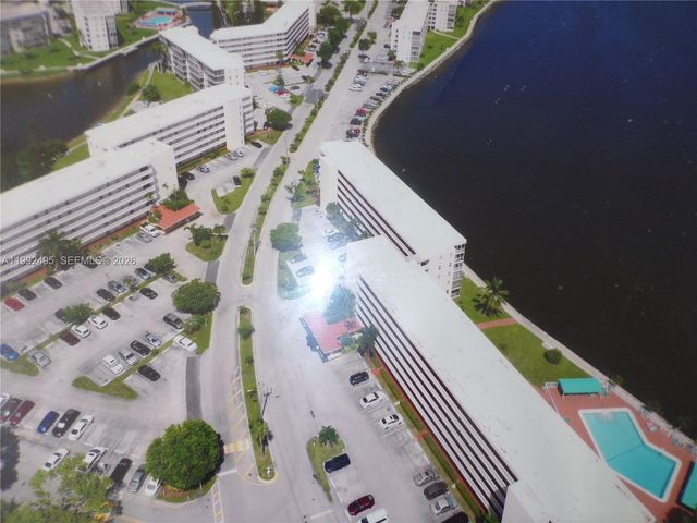 2920 Point East Dr N111, Aventura, FL 33160