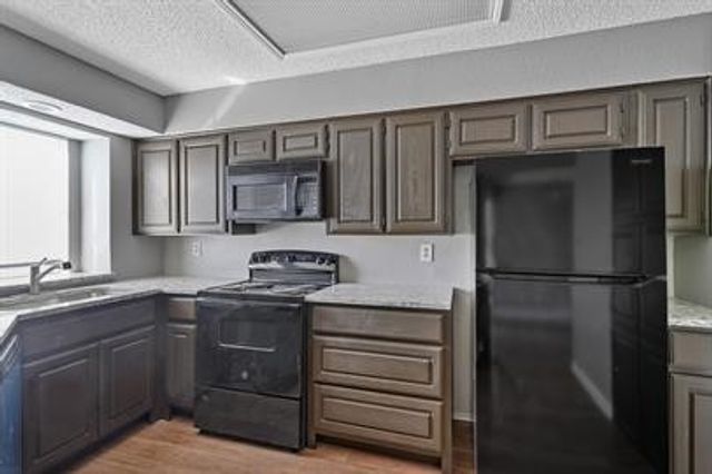 804 Custer Street, Arlington, TX 76014