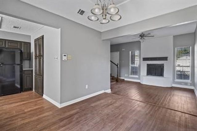 804 Custer Street, Arlington, TX 76014