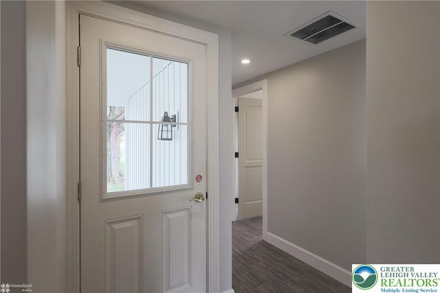 2340 Linden Street, Bethlehem City, PA 18017