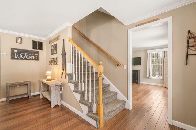 25 Revolutionary Lane, Nottingham, NH 03290