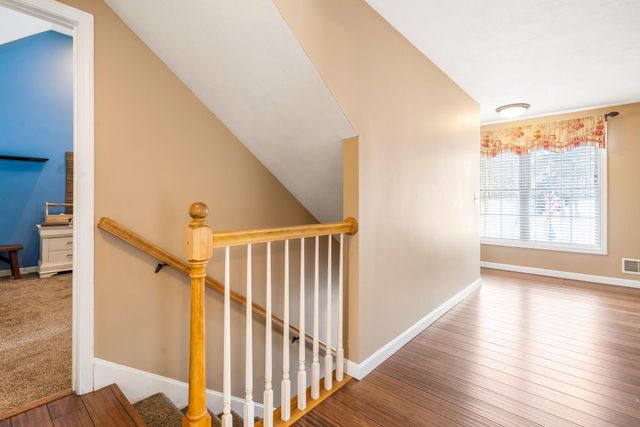 25 Revolutionary Lane, Nottingham, NH 03290