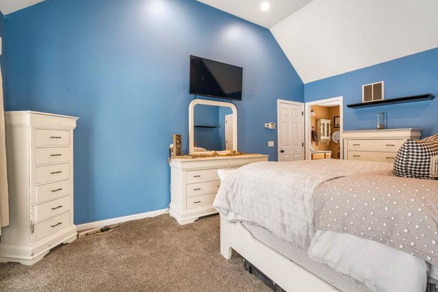 25 Revolutionary Lane, Nottingham, NH 03290