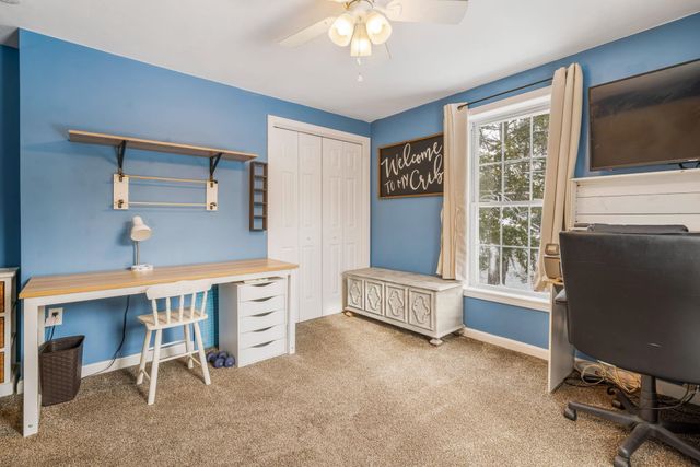 25 Revolutionary Lane, Nottingham, NH 03290