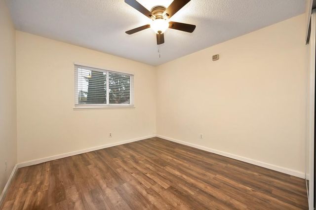 8723 Los Banos Way, Elk Grove, CA 95624