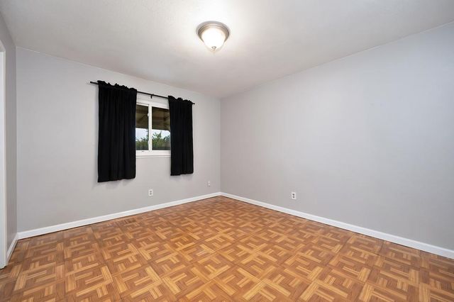 8723 Los Banos Way, Elk Grove, CA 95624