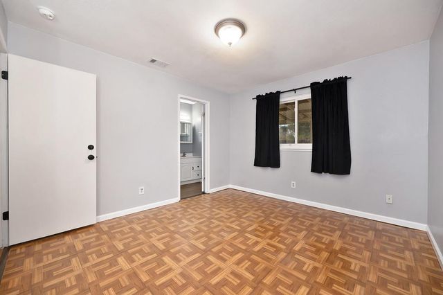 8723 Los Banos Way, Elk Grove, CA 95624