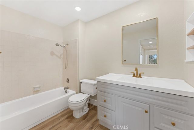 254 E Fern 212, Redlands, CA 92373