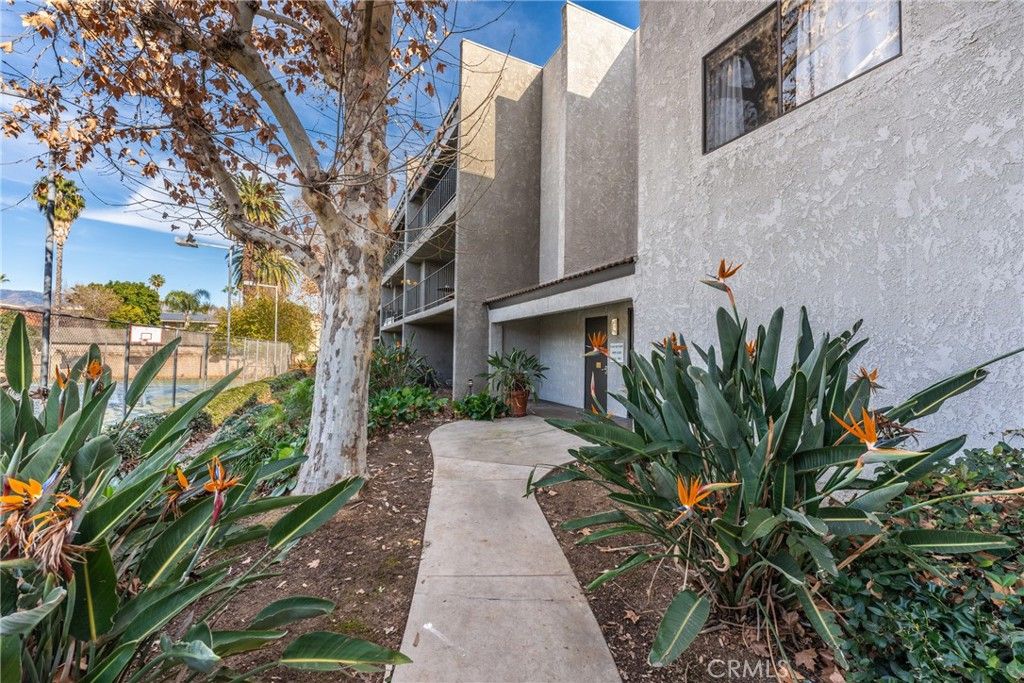 254 E Fern 212, Redlands, CA 92373