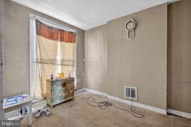 2221 W FAYETTE ST, Baltimore, MD 21223