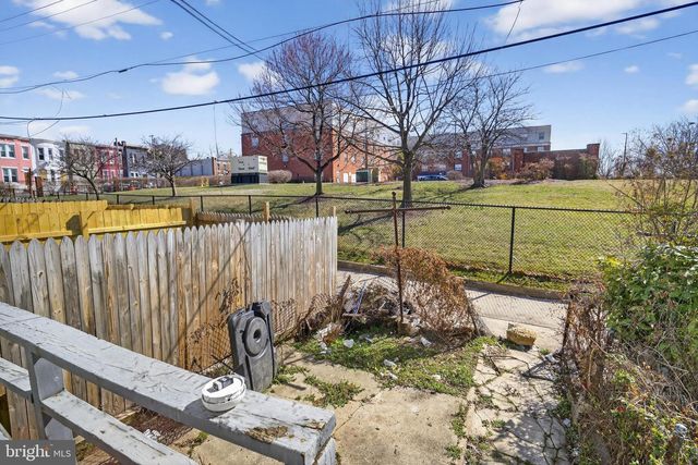 2221 W FAYETTE ST, Baltimore, MD 21223