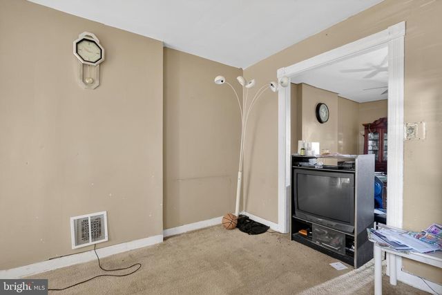 2221 W FAYETTE ST, Baltimore, MD 21223