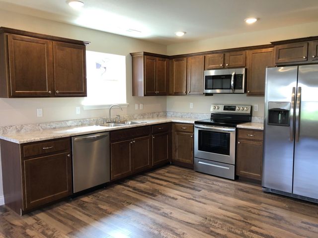 6165 S HUMMINGBIRD LN, Columbia, MO 65201