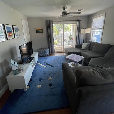 3 William Street 3, Bristol, RI 02809
