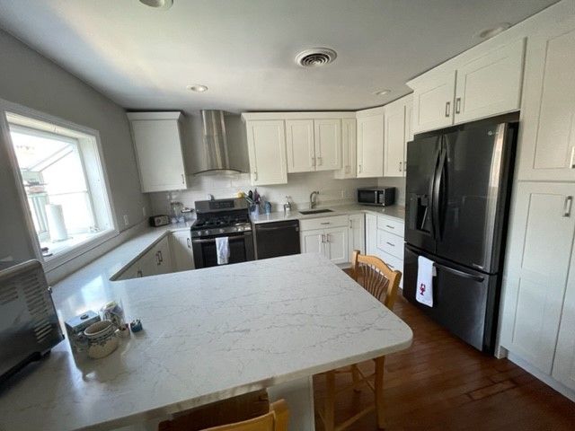 3 William Street 3, Bristol, RI 02809