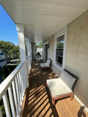 3 William Street 3, Bristol, RI 02809